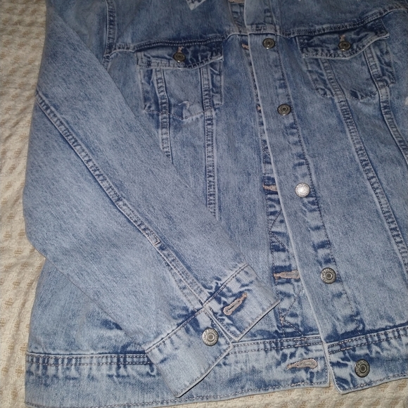Old Navy jean jacket BRAND NEW - Picture 4 of 4